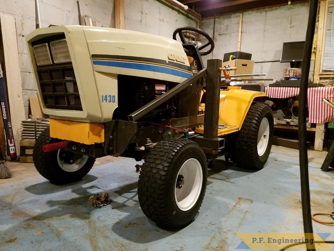 Kyle H., Minneapolis, MN cub cadet 1430 loader | Cub Cadet 1430 loader build by Kyle H., Minneapolis, MN