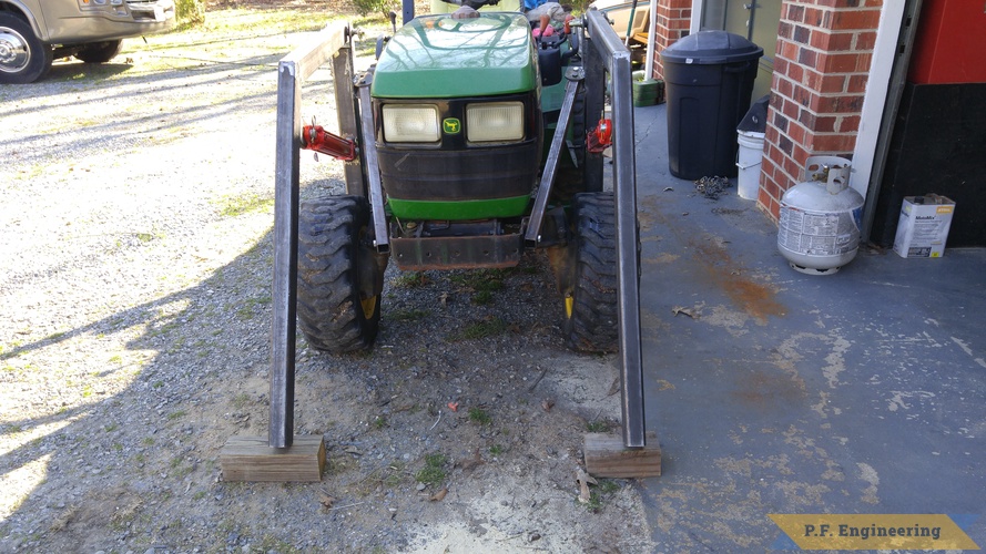 Mario's John Deere 4100 loader | mario JD4100 front