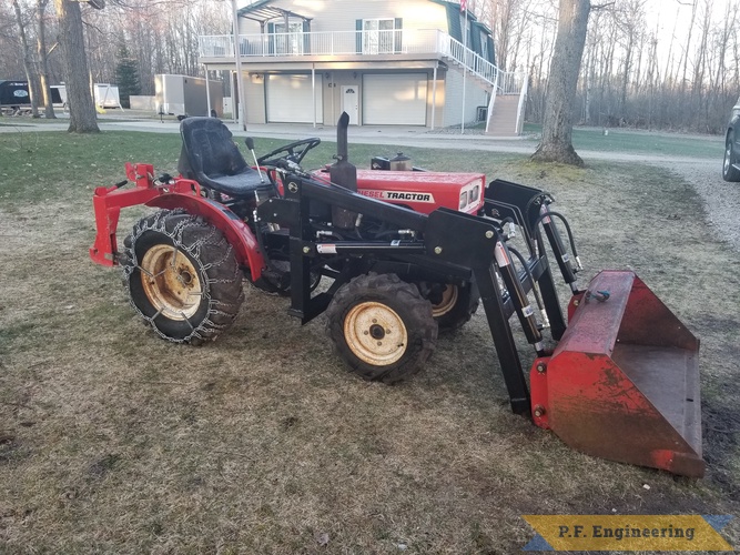 Brian B of Lake Orion, MI - Yanmar YM165D | Brian B of Lake Orion, MI YM 165D loader