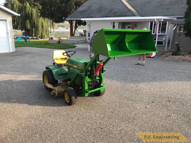 Rick S. in Vernon, British Columbia, Canada - Pin-on Mini Payloader | John Deere 318 - View 3