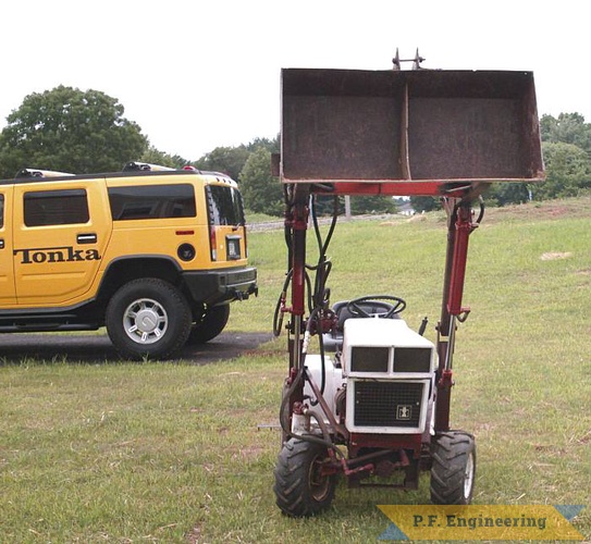 nice work on the loader Chester! | Cub Cadet 149 Garden Tractor Loader_1