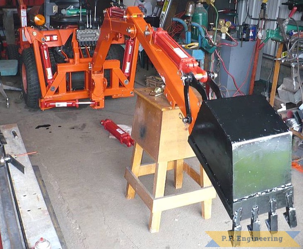 P.F. Engineering Do It Yourself Plans — Frontend Loader Plans