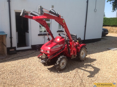 honda 5518 loader boom raised by Simon B.