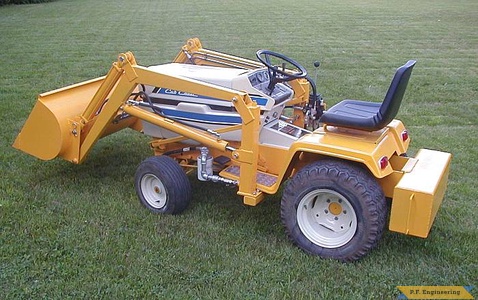 Cub Cadet 1450 garden tractor loader_1