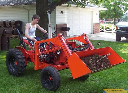 Economy Power King compact tractor loader_1