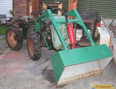 Holder Articulated tractor loader_1