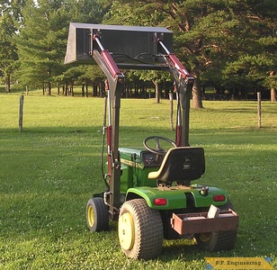 John Deere 316 Garden Tractor Loader_1