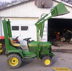 John Deere 425 Garden Tractor Loader_1