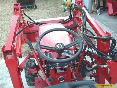 Wheel Horse 16 HP garden tractor Loader_1