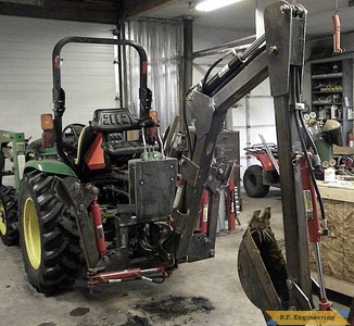 John Deere Compact tractor micro hoe_3