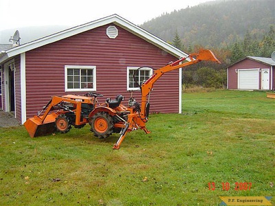 Kubota B7000 compact tractor Micro Hoe_2